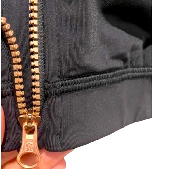 LULULEMON ATHLETICA Zip-Up Mesh Sports Bra Sz 6 - Picture 13 of 14